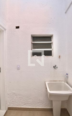 Apartamento para alugar com 48m², 1 quarto e sem vaga Apartamento para alugar com 48m², 1 quarto e sem vagaLavanderia