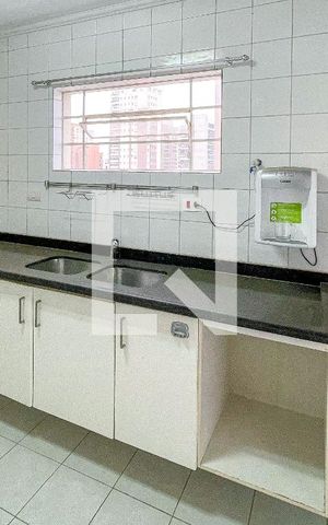 Apartamento à venda com 137m², 2 quartos e 1 vaga Apartamento à venda com 137m², 2 quartos e 1 vagaCozinha