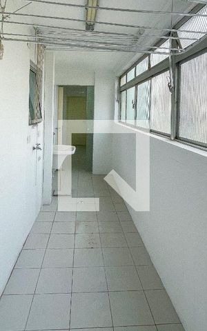 Apartamento à venda com 137m², 2 quartos e 1 vaga Apartamento à venda com 137m², 2 quartos e 1 vagaLavanderia