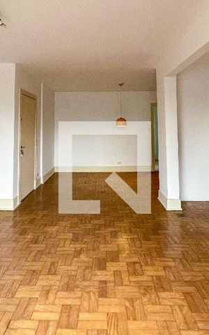 Apartamento à venda com 137m², 2 quartos e 1 vaga Apartamento à venda com 137m², 2 quartos e 1 vagaSala