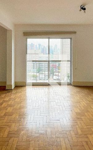 Apartamento à venda com 137m², 2 quartos e 1 vaga Apartamento à venda com 137m², 2 quartos e 1 vagaSala
