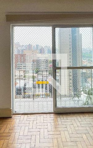 Apartamento à venda com 137m², 2 quartos e 1 vaga Apartamento à venda com 137m², 2 quartos e 1 vagaVaranda