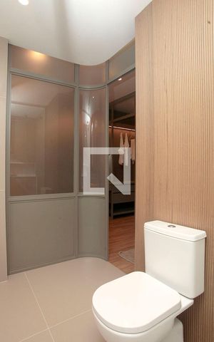 Apartamento à venda com 198m², 3 quartos e 1 vagaBanheiro Quarto 1 Suíte