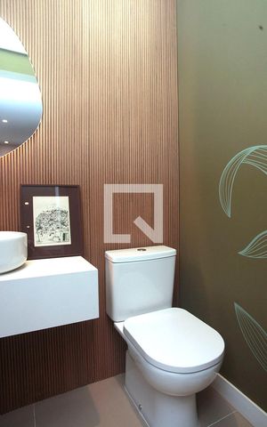 Apartamento à venda com 198m², 3 quartos e 1 vagaBanheiro Quarto 4 Lavabo
