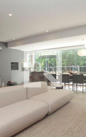 Apartamento à venda com 198m², 3 quartos e 1 vagaSala