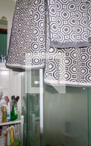 Casa à venda com 180m², 7 quartos e 1 vaga Casa à venda com 180m², 7 quartos e 1 vagaCasa 2 -Banheiro