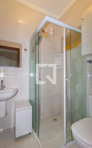 Casa à venda com 180m², 7 quartos e 1 vaga Casa à venda com 180m², 7 quartos e 1 vagaCasa 1 - banheiro