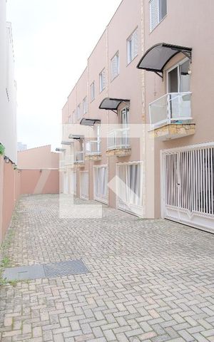 Casa de condomínio à venda com 130m², 3 quartos e 2 vagasÁrea comum