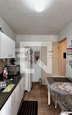 Casa para alugar com 170m², 4 quartos e 2 vagas Casa para alugar com 170m², 4 quartos e 2 vagasCozinha
