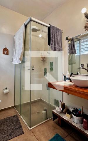Casa para alugar com 170m², 4 quartos e 2 vagas Casa para alugar com 170m², 4 quartos e 2 vagasBanheiro Suíte