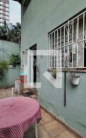 Casa para alugar com 170m², 4 quartos e 2 vagas Casa para alugar com 170m², 4 quartos e 2 vagasQuintal
