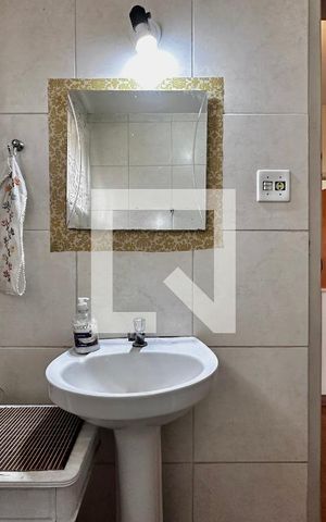 Casa para alugar com 170m², 4 quartos e 2 vagas Casa para alugar com 170m², 4 quartos e 2 vagasBanheiro Social