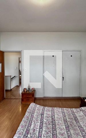 Casa para alugar com 170m², 4 quartos e 2 vagas Casa para alugar com 170m², 4 quartos e 2 vagasSuíte