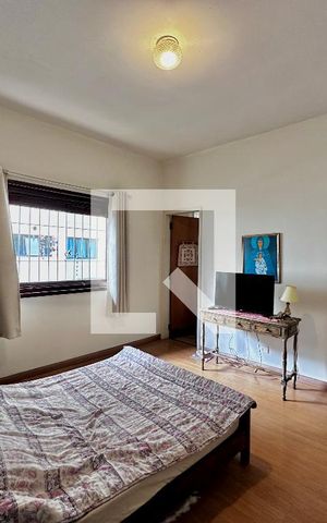 Casa para alugar com 170m², 4 quartos e 2 vagas Casa para alugar com 170m², 4 quartos e 2 vagasSuíte