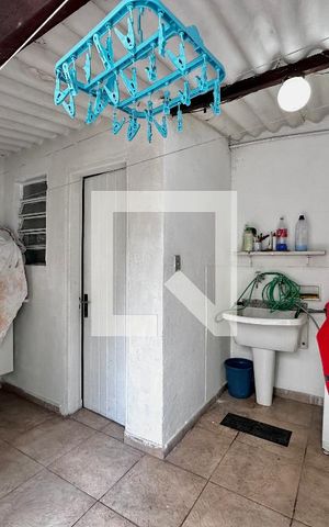 Casa para alugar com 170m², 4 quartos e 2 vagas Casa para alugar com 170m², 4 quartos e 2 vagasÁrea de Serviço