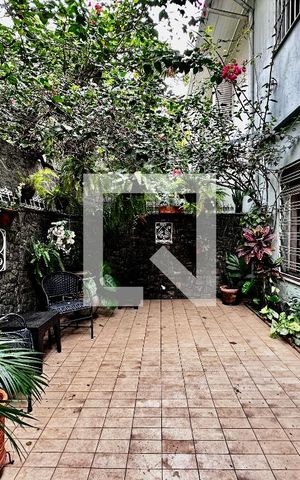 Casa para alugar com 170m², 4 quartos e 2 vagas Casa para alugar com 170m², 4 quartos e 2 vagasGaragem