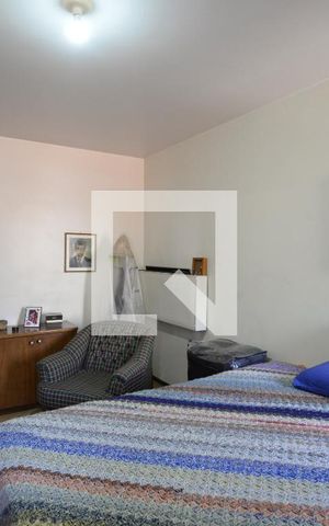 Casa para alugar com 250m², 3 quartos e 4 vagasSuíte 3
