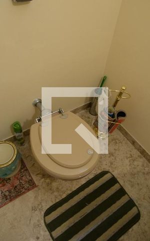 Casa para alugar com 250m², 3 quartos e 4 vagasLavabo