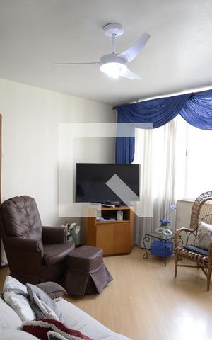 Casa para alugar com 250m², 3 quartos e 4 vagasSala de TV
