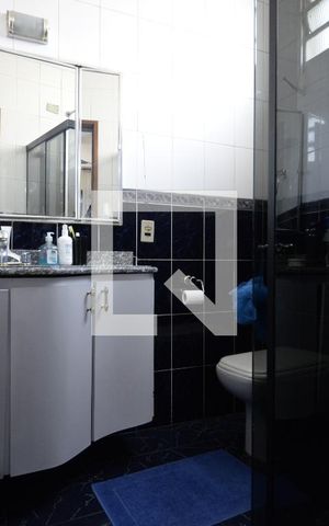 Casa para alugar com 250m², 3 quartos e 4 vagasSuíte 2