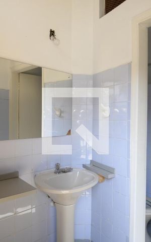Casa para alugar com 250m², 3 quartos e 4 vagasBanheiro Externo