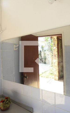 Casa para alugar com 250m², 3 quartos e 4 vagasBanheiro Externo