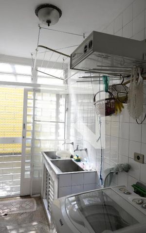 Casa para alugar com 250m², 3 quartos e 4 vagasÁrea de Serviço