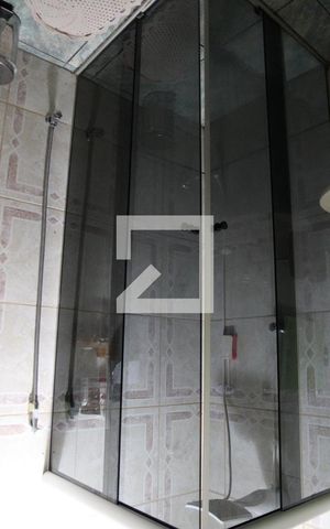Casa para alugar com 90m², 3 quartos e sem vagaBanheiro 1