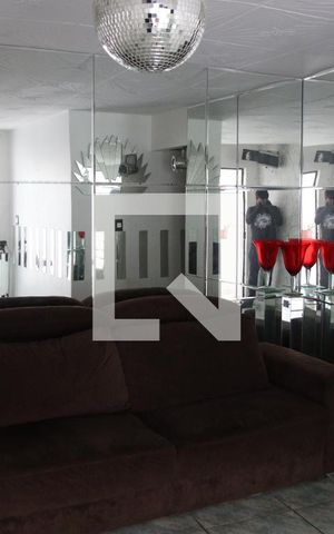 Casa para alugar com 90m², 3 quartos e sem vagaSala de TV