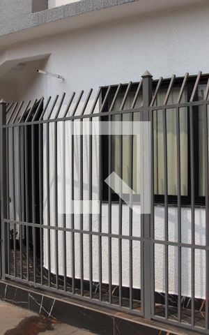 Casa para alugar com 90m², 3 quartos e sem vagaFachada