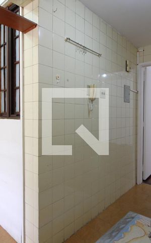 Apartamento à venda com 64m², 2 quartos e 1 vagaCozinha