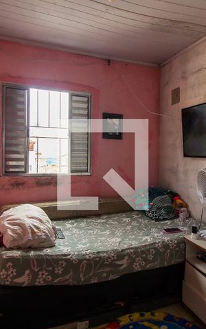 Casa à venda com 210m², 5 quartos e 1 vagaQuarto 4