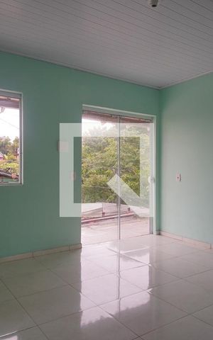 Casa para alugar com 90m², 3 quartos e 1 vaga Casa para alugar com 90m², 3 quartos e 1 vagaSala