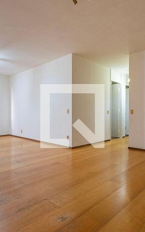 Apartamento à venda com 96m², 3 quartos e 1 vaga Apartamento à venda com 96m², 3 quartos e 1 vagaSala
