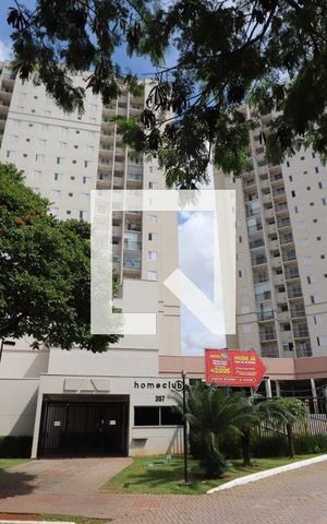 Apartamento para alugar com 50m², 2 quartos e 1 vaga Apartamento para alugar com 50m², 2 quartos e 1 vagaFachada