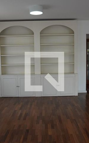 Apartamento à venda com 180m², 4 quartos e 3 vagasSala