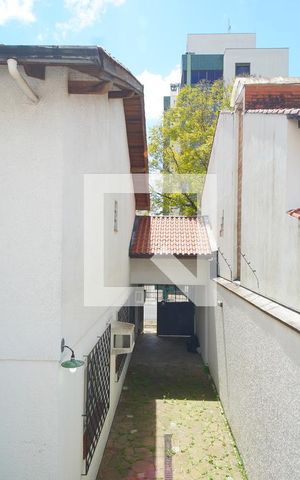Casa à venda com 200m², 3 quartos e 4 vagasTerraço - Vista