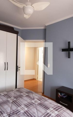 Casa à venda com 319m², 7 quartos e 5 vagas Casa à venda com 319m², 7 quartos e 5 vagasQuarto 2