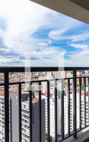 Apartamento para alugar com 31m², 1 quarto e sem vaga Apartamento para alugar com 31m², 1 quarto e sem vagaVaranda do Quarto