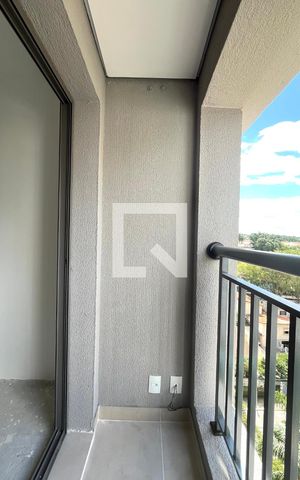 Apartamento à venda com 28m², 1 quarto e sem vaga Apartamento à venda com 28m², 1 quarto e sem vagaVaranda