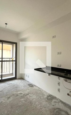 Apartamento à venda com 28m², 1 quarto e sem vaga Apartamento à venda com 28m², 1 quarto e sem vagaSala/Cozinha