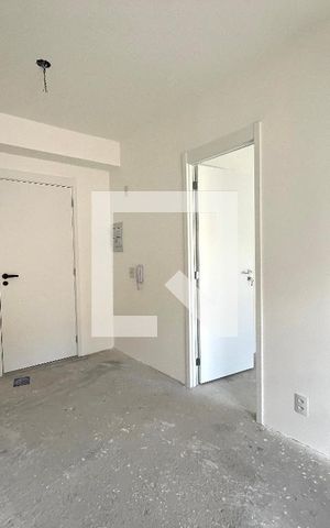 Apartamento à venda com 28m², 1 quarto e sem vaga Apartamento à venda com 28m², 1 quarto e sem vagaSala/Cozinha