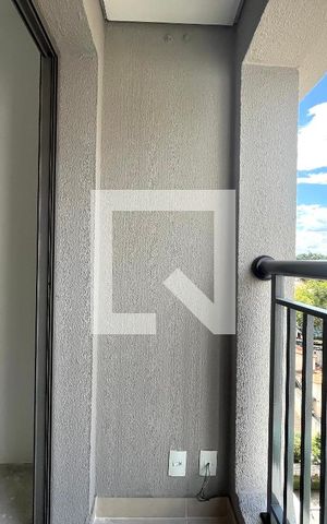 Apartamento à venda com 28m², 1 quarto e sem vaga Apartamento à venda com 28m², 1 quarto e sem vagaVaranda