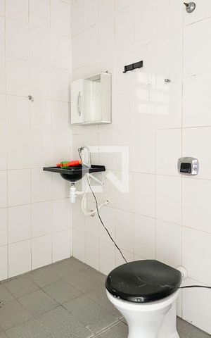 Casa à venda com 120m², 4 quartos e 3 vagas Casa à venda com 120m², 4 quartos e 3 vagasBanheiro Social