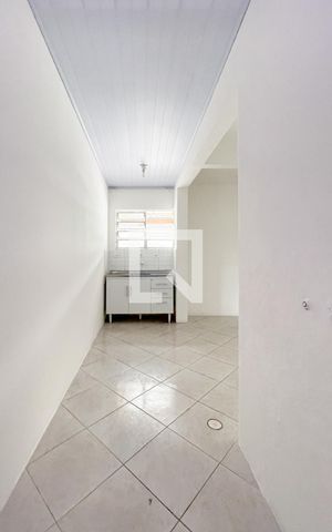 Casa à venda com 120m², 4 quartos e 3 vagas Casa à venda com 120m², 4 quartos e 3 vagasÁrea de Serviço