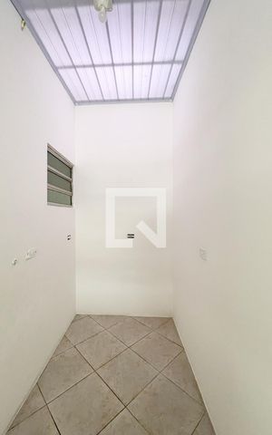 Casa à venda com 120m², 4 quartos e 3 vagas Casa à venda com 120m², 4 quartos e 3 vagasÁrea de Serviço
