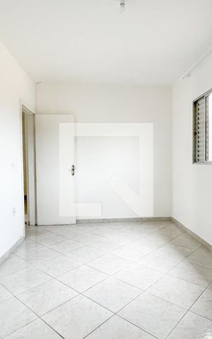 Casa à venda com 120m², 4 quartos e 3 vagas Casa à venda com 120m², 4 quartos e 3 vagasQuarto 2