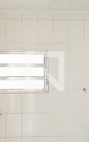 Casa à venda com 120m², 4 quartos e 3 vagas Casa à venda com 120m², 4 quartos e 3 vagasBanheiro Social
