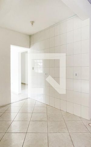 Casa à venda com 120m², 4 quartos e 3 vagas Casa à venda com 120m², 4 quartos e 3 vagasCozinha