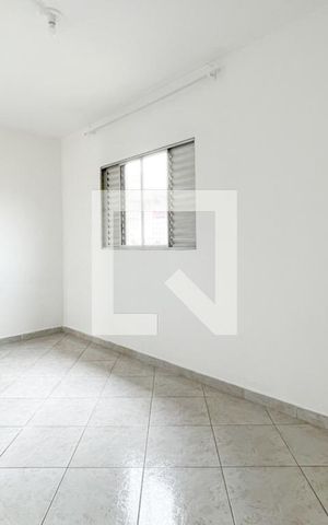 Casa à venda com 120m², 4 quartos e 3 vagas Casa à venda com 120m², 4 quartos e 3 vagasQuarto 2